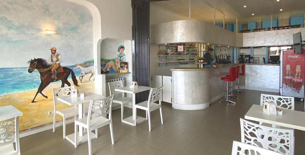 Hotel Piccolo Paradiso บอร์ดิเกรา ภายนอก รูปภาพ