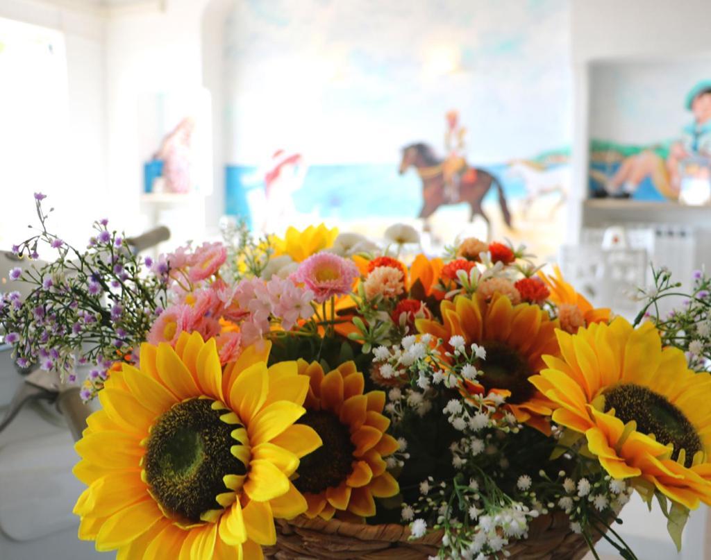 Hotel Piccolo Paradiso บอร์ดิเกรา ภายนอก รูปภาพ