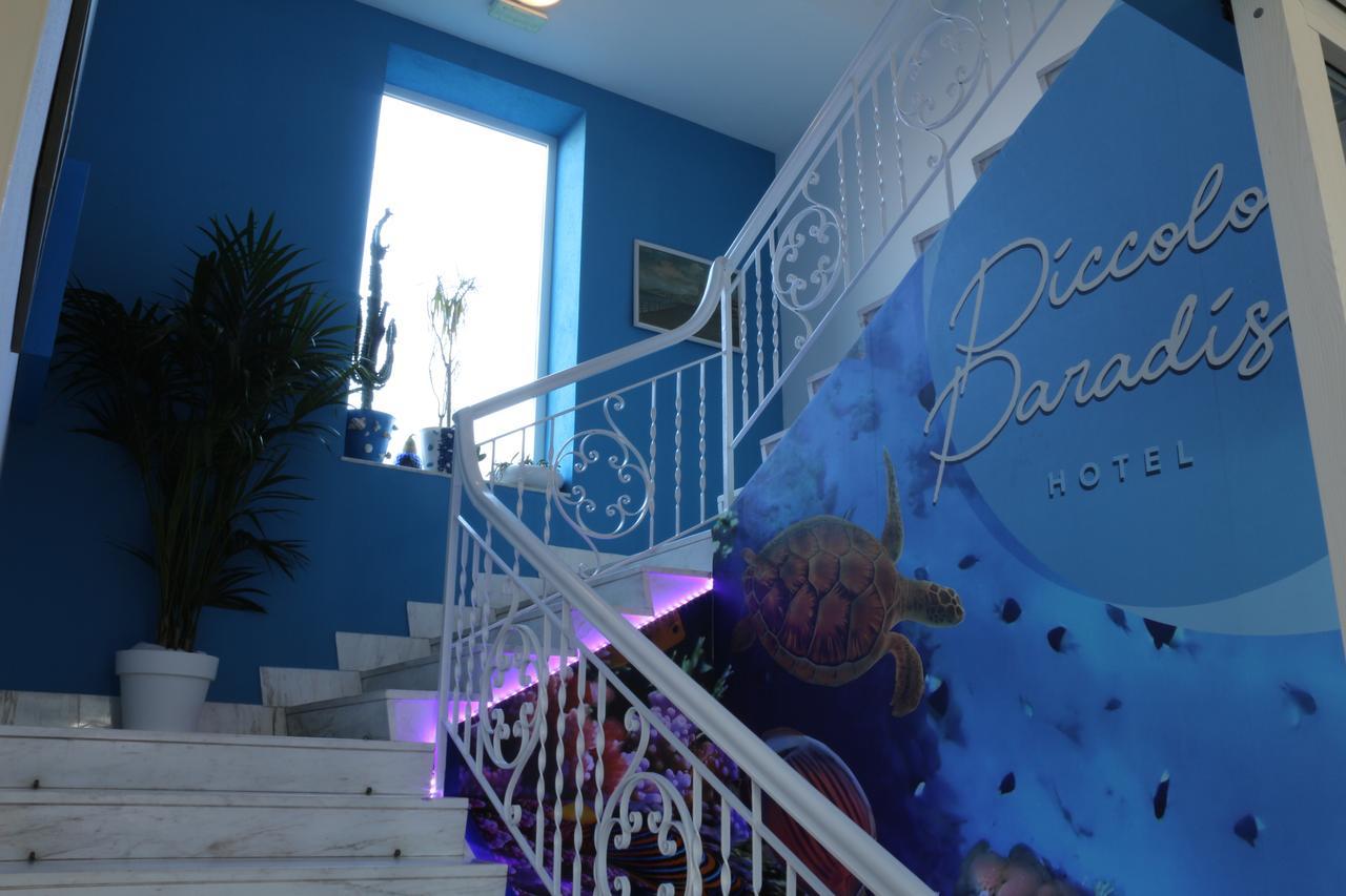 Hotel Piccolo Paradiso บอร์ดิเกรา ภายนอก รูปภาพ